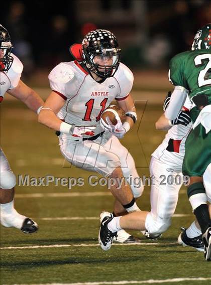 Thumbnail 1 in Lake Worth vs. Argyle (Texas 3A D2 Region II Bi-District Playoffs) photogallery.