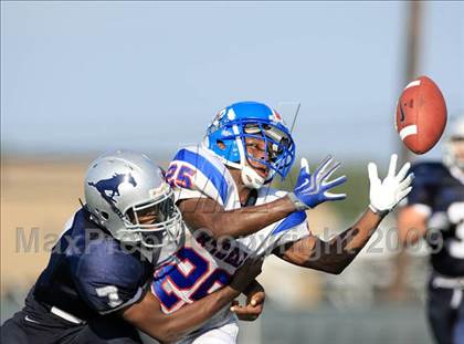 Thumbnail 1 in Hays @ Lamar Consolidated photogallery.