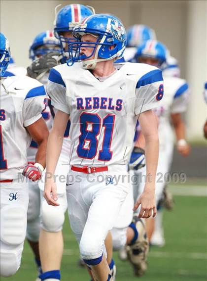 Thumbnail 1 in Hays @ Lamar Consolidated photogallery.