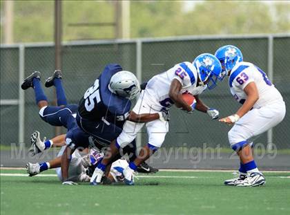 Thumbnail 1 in Hays @ Lamar Consolidated photogallery.