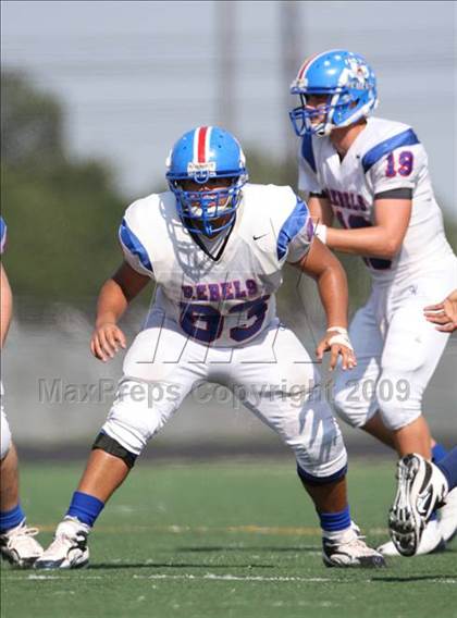 Thumbnail 1 in Hays @ Lamar Consolidated photogallery.
