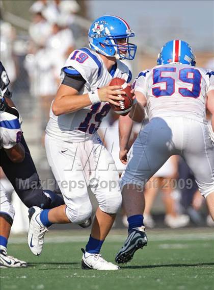 Thumbnail 1 in Hays @ Lamar Consolidated photogallery.