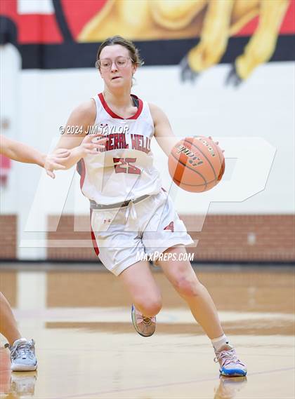 Thumbnail 1 in Jacksboro vs Mineral Wells (MW Ram Classic Tournament) photogallery.