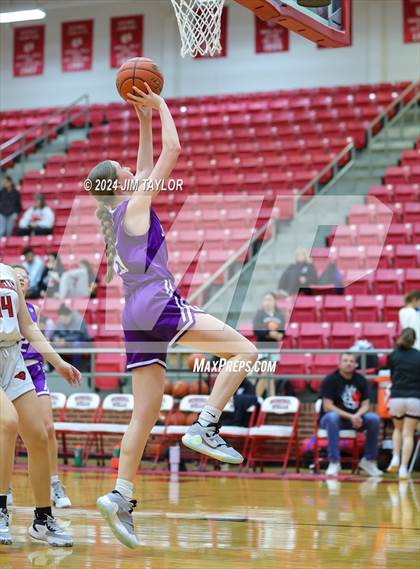 Thumbnail 2 in Jacksboro vs Mineral Wells (MW Ram Classic Tournament) photogallery.