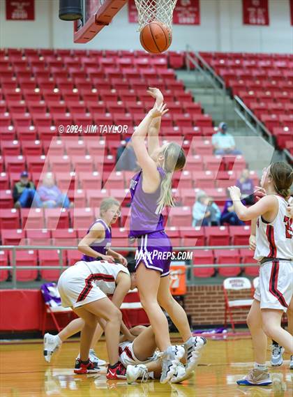 Thumbnail 3 in Jacksboro vs Mineral Wells (MW Ram Classic Tournament) photogallery.