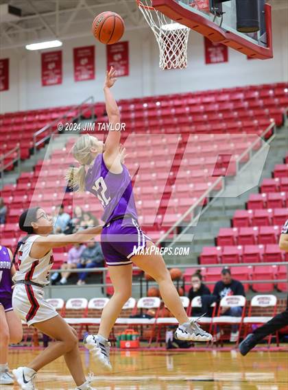 Thumbnail 3 in Jacksboro vs Mineral Wells (MW Ram Classic Tournament) photogallery.