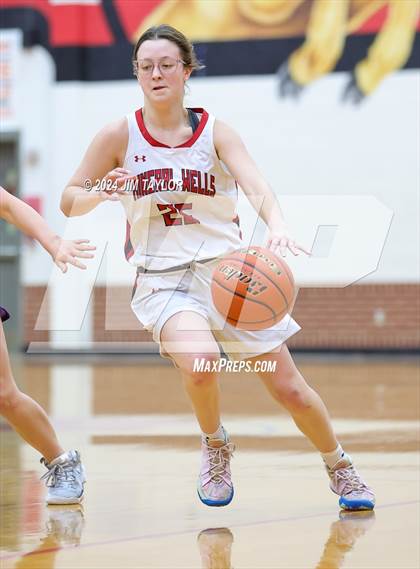 Thumbnail 2 in Jacksboro vs Mineral Wells (MW Ram Classic Tournament) photogallery.
