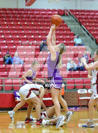 Thumbnail 2 in Jacksboro vs Mineral Wells (MW Ram Classic Tournament) photogallery.