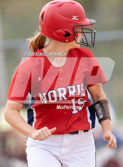 Thumbnail 2 in Norris vs. Lincoln Northeast photogallery.