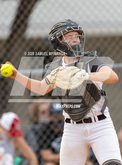 Thumbnail 2 in Norris vs. Lincoln Northeast photogallery.