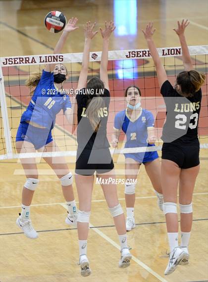 Thumbnail 2 in Santa Margarita @ Jserra Catholic photogallery.