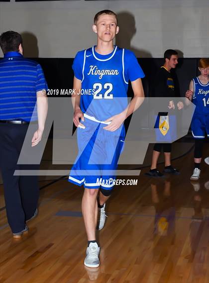 Thumbnail 3 in Kingman @ Northwest Christian photogallery.