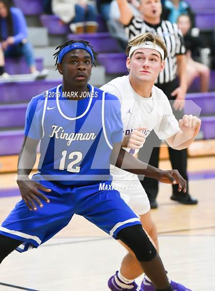 Thumbnail 3 in Kingman @ Northwest Christian photogallery.