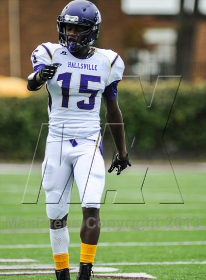 Thumbnail 3 in Hallsville vs Lovejoy (UIL 4A Bi-District Playoff) photogallery.