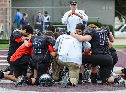 Thumbnail 2 in Hallsville vs Lovejoy (UIL 4A Bi-District Playoff) photogallery.