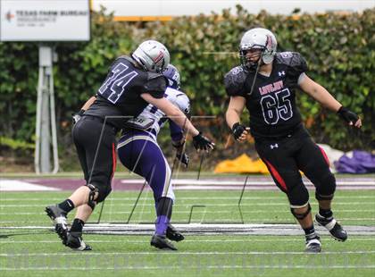 Thumbnail 3 in Hallsville vs Lovejoy (UIL 4A Bi-District Playoff) photogallery.