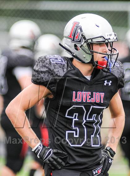 Thumbnail 3 in Hallsville vs Lovejoy (UIL 4A Bi-District Playoff) photogallery.