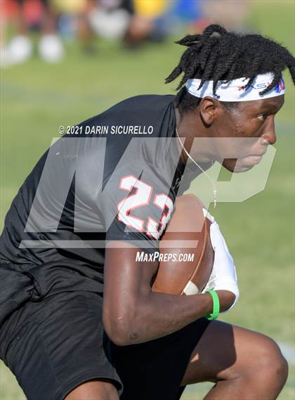 Thumbnail 2 in Westview vs North (Cactus Duel Out West 7-on-7 Tournament) photogallery.