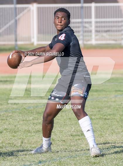 Thumbnail 1 in Westview vs North (Cactus Duel Out West 7-on-7 Tournament) photogallery.