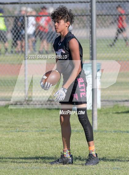 Thumbnail 3 in Westview vs North (Cactus Duel Out West 7-on-7 Tournament) photogallery.