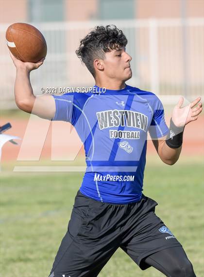 Thumbnail 3 in Westview vs North (Cactus Duel Out West 7-on-7 Tournament) photogallery.