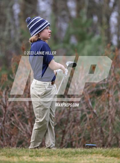Thumbnail 3 in Bemidji Invitational photogallery.