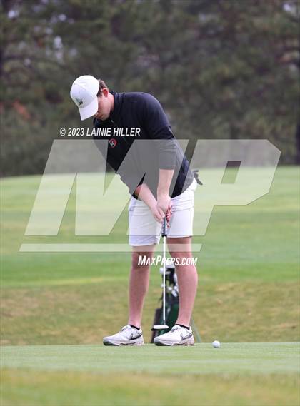 Thumbnail 2 in Bemidji Invitational photogallery.
