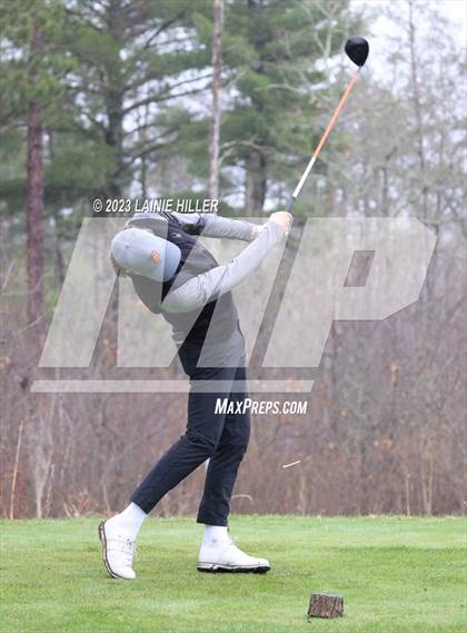 Thumbnail 3 in Bemidji Invitational photogallery.