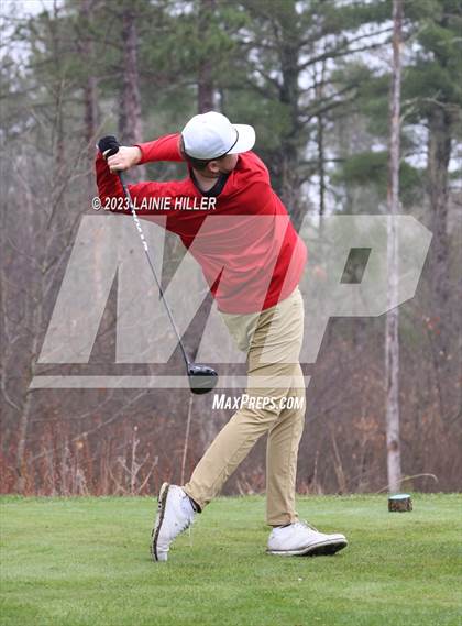 Thumbnail 3 in Bemidji Invitational photogallery.