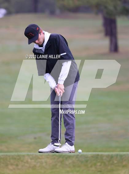 Thumbnail 3 in Bemidji Invitational photogallery.