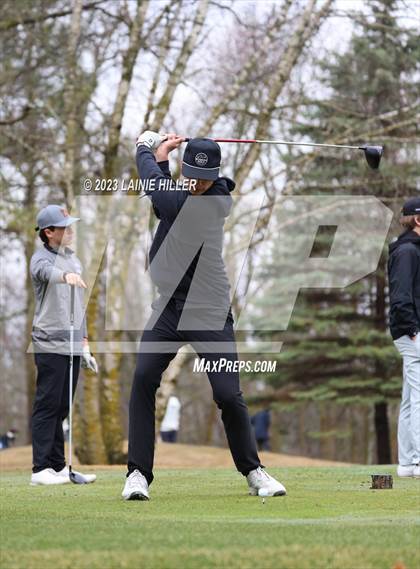 Thumbnail 2 in Bemidji Invitational photogallery.