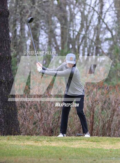 Thumbnail 3 in Bemidji Invitational photogallery.