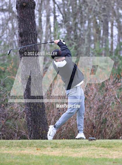 Thumbnail 3 in Bemidji Invitational photogallery.