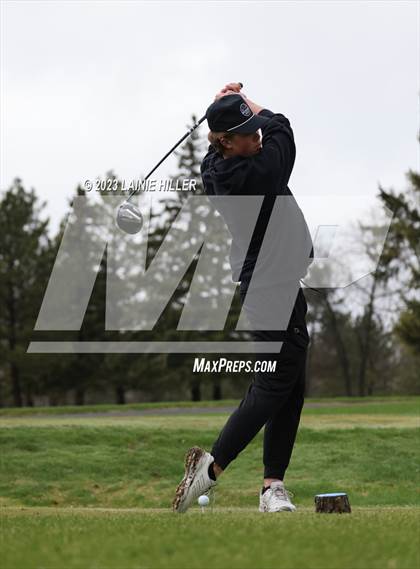 Thumbnail 3 in Bemidji Invitational photogallery.