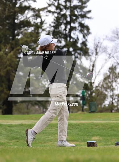 Thumbnail 2 in Bemidji Invitational photogallery.