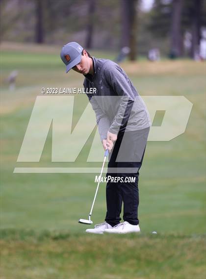 Thumbnail 3 in Bemidji Invitational photogallery.