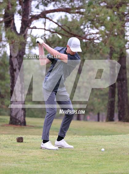 Thumbnail 3 in Bemidji Invitational photogallery.