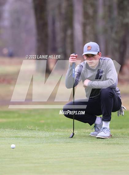 Thumbnail 2 in Bemidji Invitational photogallery.