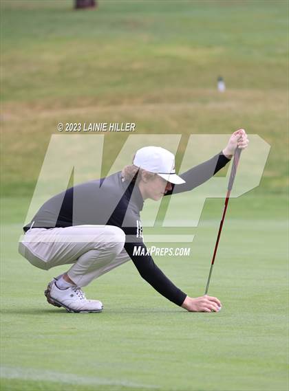Thumbnail 2 in Bemidji Invitational photogallery.