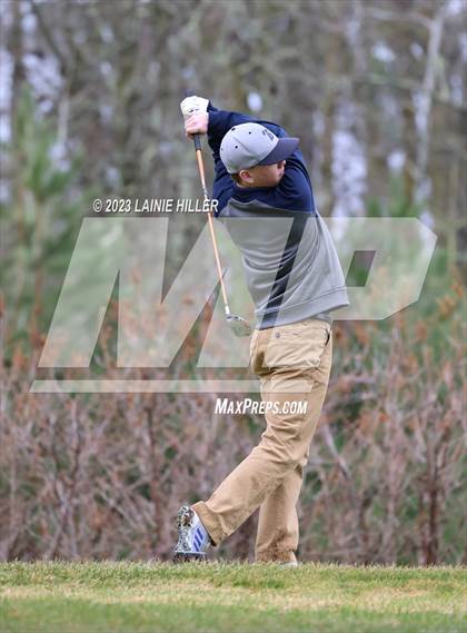 Thumbnail 3 in Bemidji Invitational photogallery.