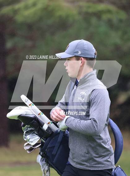 Thumbnail 3 in Bemidji Invitational photogallery.