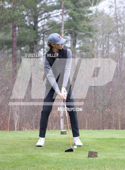 Thumbnail 3 in Bemidji Invitational photogallery.