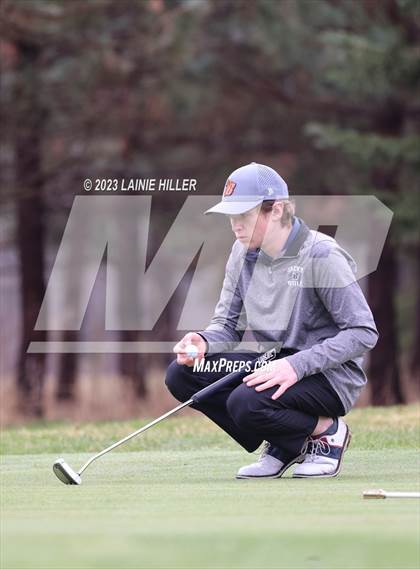 Thumbnail 2 in Bemidji Invitational photogallery.