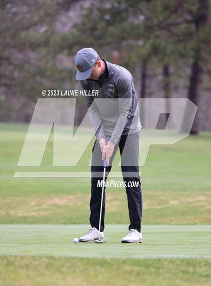 Thumbnail 3 in Bemidji Invitational photogallery.
