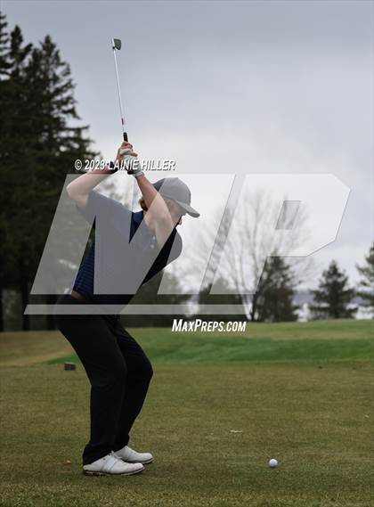 Thumbnail 1 in Bemidji Invitational photogallery.