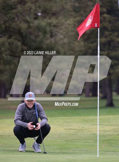 Thumbnail 1 in Bemidji Invitational photogallery.