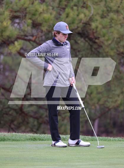 Thumbnail 2 in Bemidji Invitational photogallery.