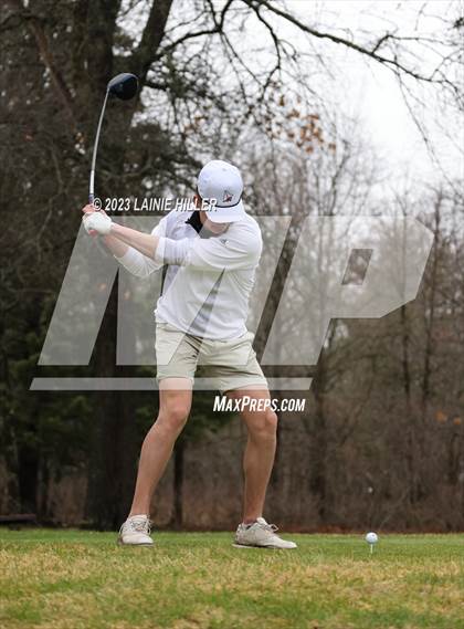 Thumbnail 3 in Bemidji Invitational photogallery.