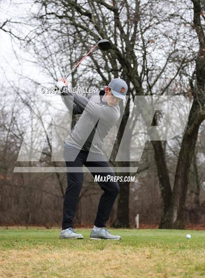 Thumbnail 3 in Bemidji Invitational photogallery.