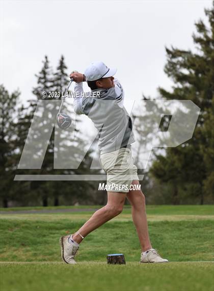 Thumbnail 3 in Bemidji Invitational photogallery.